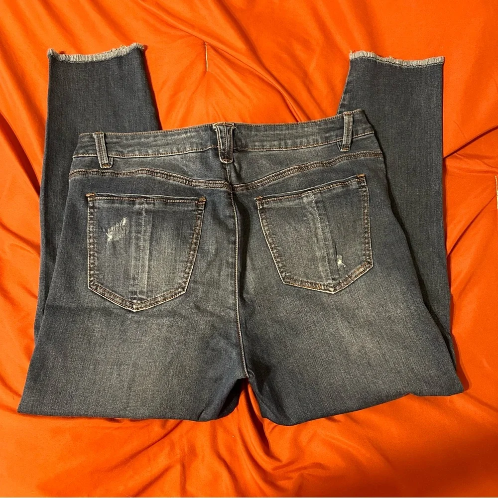 Democracy Distressed Jeans - Picture 6 of 13